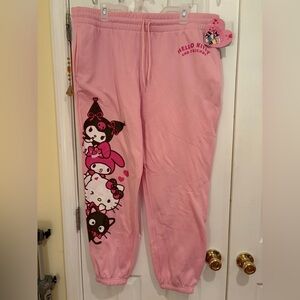 🩷 Hello Kitty & Friends Valentine’s Graphic Jogger Pants 🩷